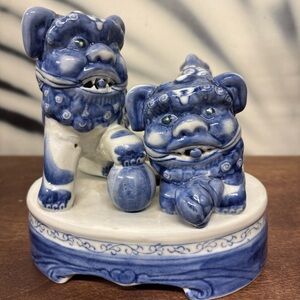 Vintage Chinese Blue and White Ceramic Foo Dogs Figurine On Pedestal Base